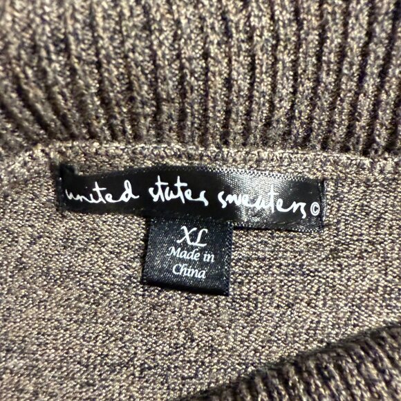 United States Sweaters Women's brown long sleeve cowl neck sweater; Size XL. - Picture 5 of 7